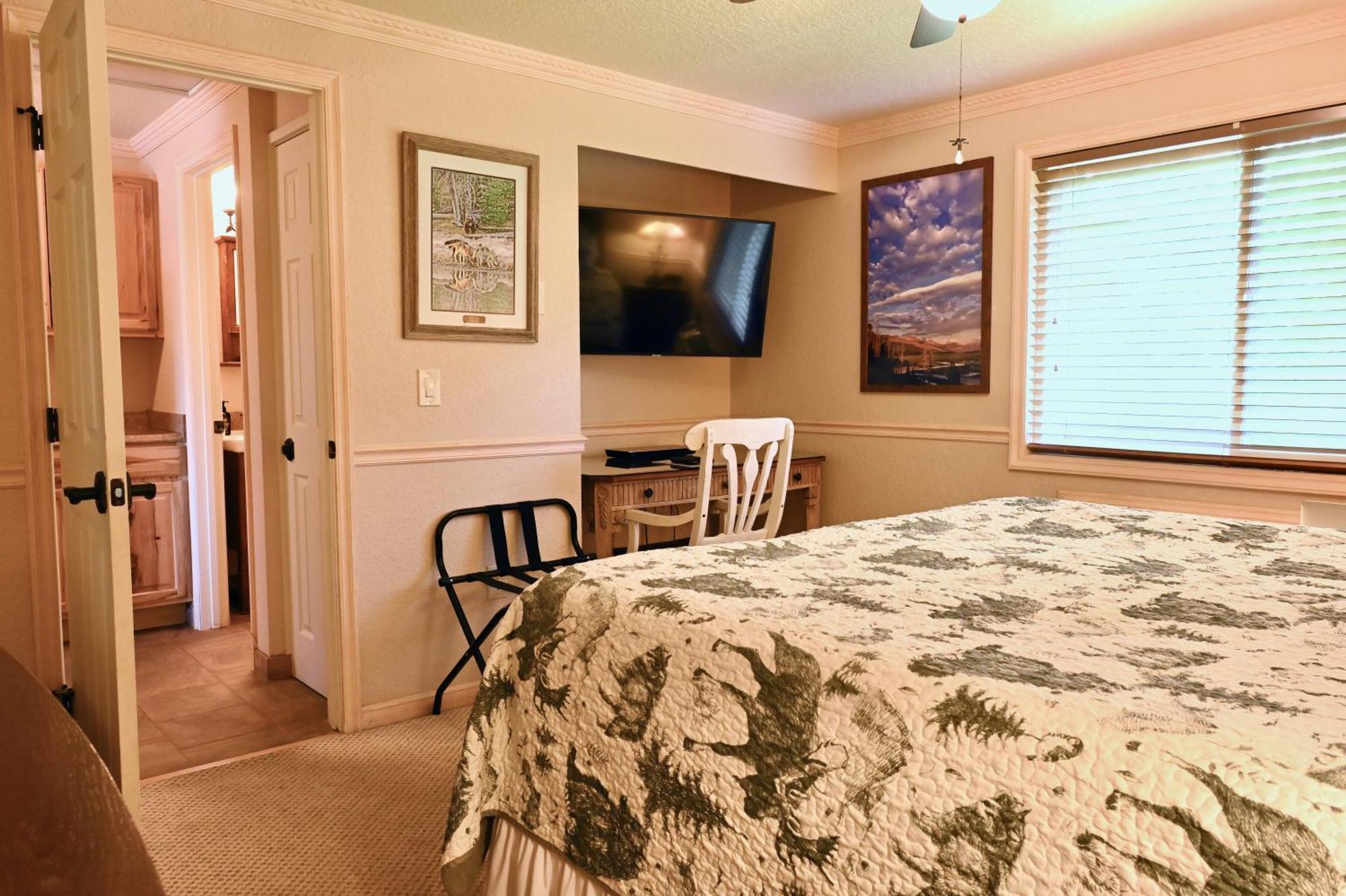 Yellowstone Gateway Inn Гардинер Экстерьер фото
